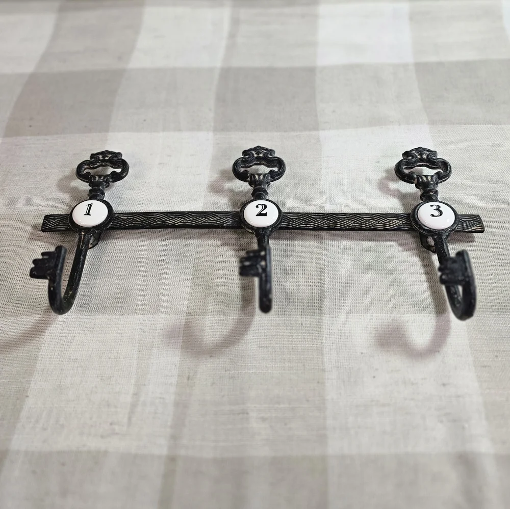 3 Hanging Bent Key Cast Iron Hook Coat Rack Antique Style Rustic Wall Decor